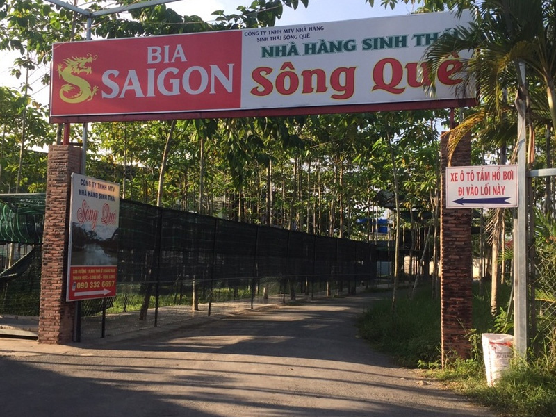 Nhà hàng Sông Quê